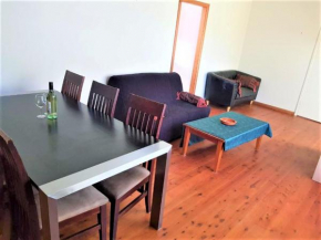 Accommodation Sydney Frenchs Forest 3 bedroom House with Large Outdoor Entertainment Area and Onsite Parking, Frenchs Forest